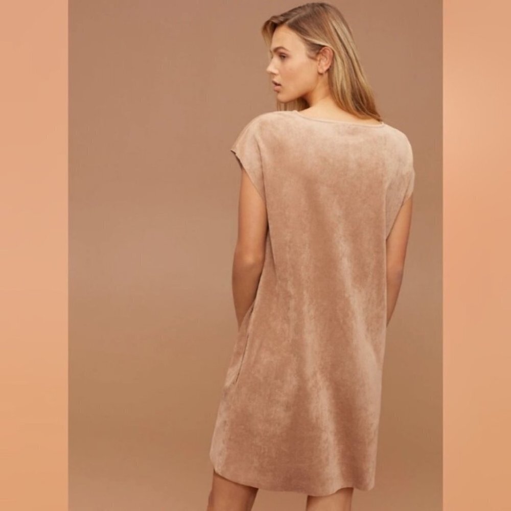 45. Wilfred Free Nori vegan Faux Suede Mini Dress Camel Size Medium  Aritzia - Picture 2 of 10